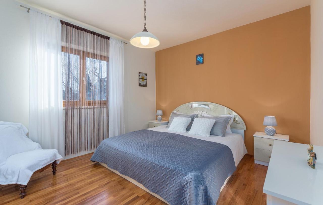 Apartmani Katalin Musalez Esterno foto
